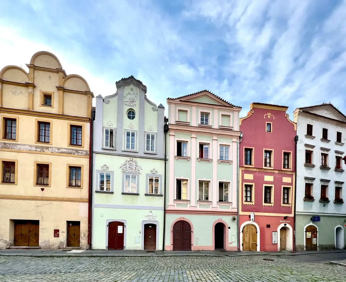 Kde koupit GLP-1 v Pardubicích: Lékárny, konzultace a online možnosti